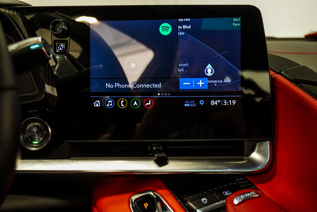Used 2020 Chevrolet Corvette Stingray Preferred Cpe w/ 2LT Preferred Equipment Group RWD image 19