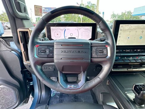 Used 2024 GMC Hummer EV 3X w/ Omega Edition AWD/4WD image 11