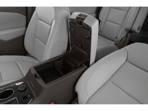 Used 2019 Chevrolet Traverse Premier w/ LPO, Floor Liner Package AWD/4WD image 13