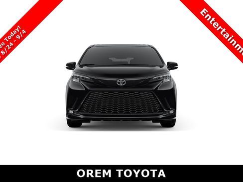 New 2026 Toyota Sienna XSE AWD/4WD image 17