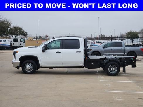 Used 2023 Chevrolet Silverado 3500 W/T w/ WT Convenience Package AWD/4WD image 12