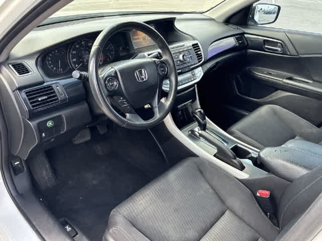 Used 2014 Honda Accord Sport image 2