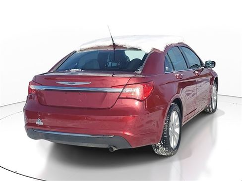Used 2011 Chrysler 200 Touring w/ Cold Weather Group image 4