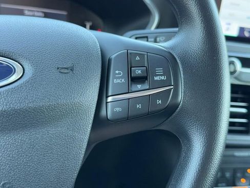 Used 2025 Ford Escape Active image 17