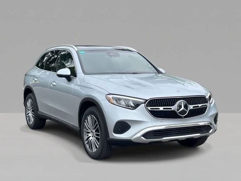 Used 2026 Mercedes-Benz GLC 300 4MATIC image 1