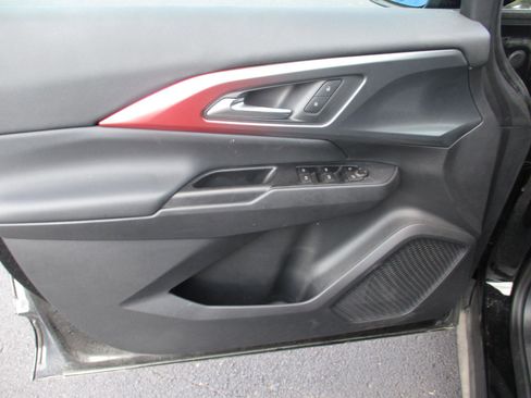 Used 2024 Chevrolet Equinox EV RS image 10