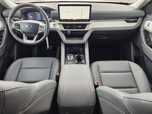 New 2026 Ford Explorer Active w/ Active Comfort Package RWD image 25