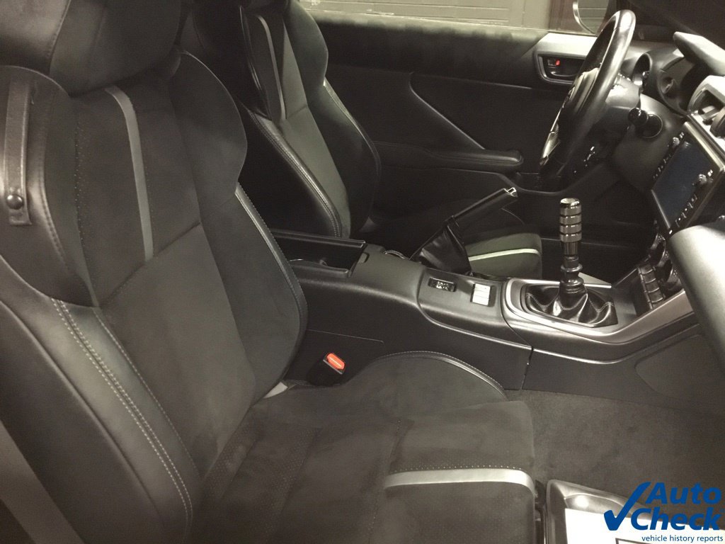 Used 2024 Toyota GR86 Premium RWD image 25