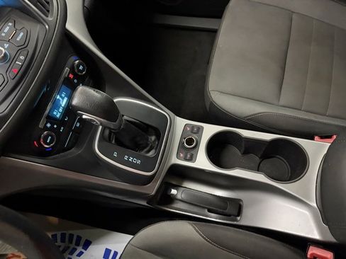 Used 2013 Ford Escape SE image 32