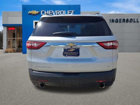 Used 2021 Chevrolet Traverse LT AWD/4WD image 23