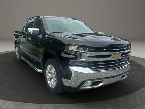 Used 2020 Chevrolet Silverado 1500 LTZ w/ LTZ Plus Package RWD image 14