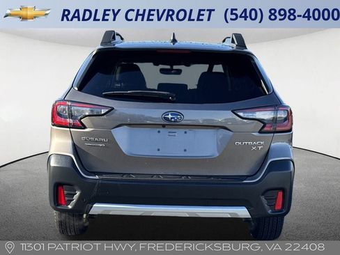 Used 2022 Subaru Outback Limited XT image 4