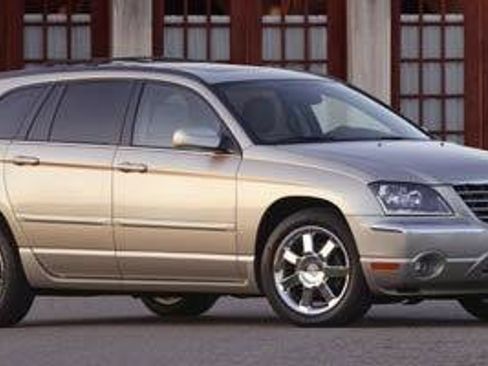 Used 2005 Chrysler Pacifica 2WD w/ Cargo Convenience Group image 1