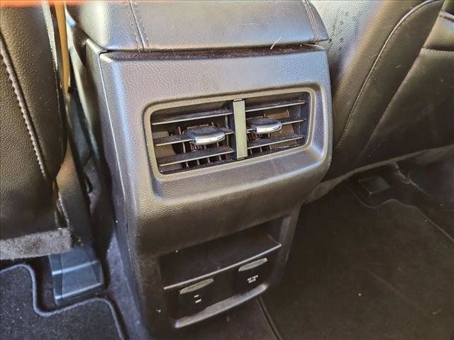 Used 2015 Ford Edge SEL w/ Equipment Group 201A AWD/4WD image 17