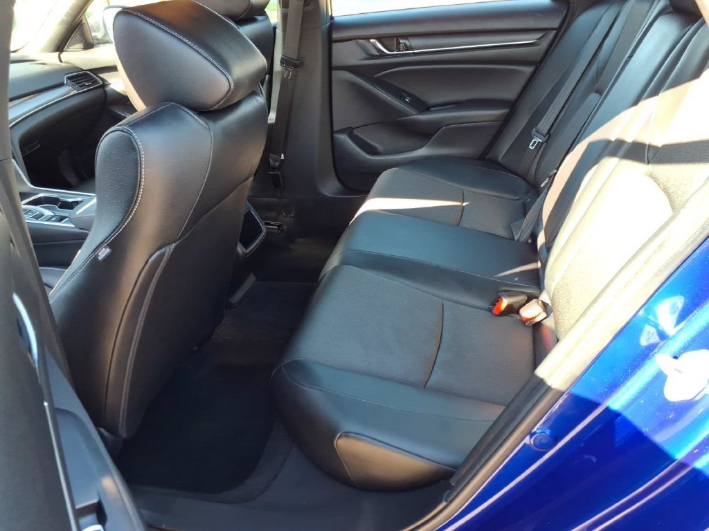 Used 2022 Honda Accord Sport image 11