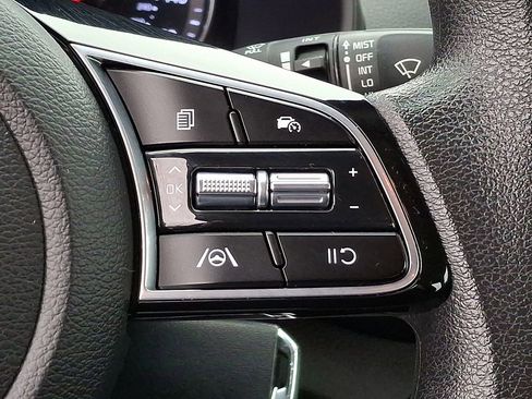 Certified 2023 Kia Forte LXS image 19