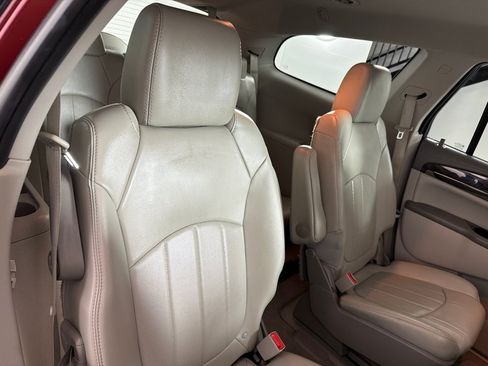 Used 2017 Buick Enclave Premium FWD image 21