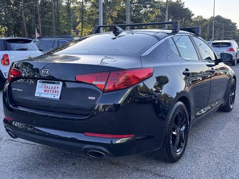Used 2011 Kia Optima LX FWD image 4