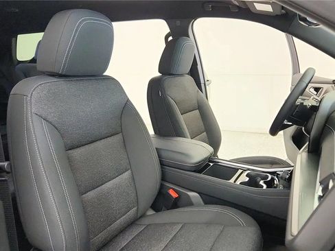 New 2026 Chevrolet Traverse LT w/ Midnight/Sport Edition AWD/4WD image 44
