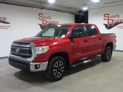 Used 2015 Toyota Tundra SR5 image 1