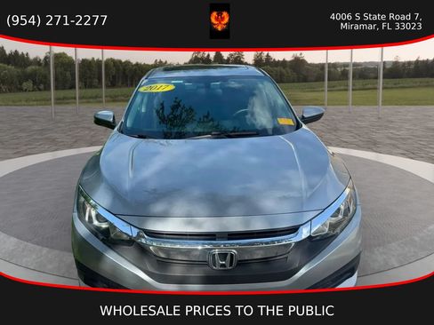 Used 2017 Honda Civic EX image 2