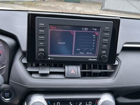 Used 2021 Toyota RAV4 XLE image 13