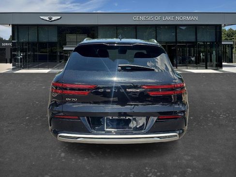 Used 2025 Genesis Electrified GV70 w/ Prestige Package AWD/4WD image 8
