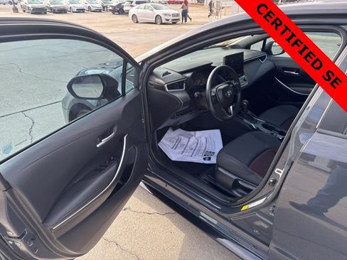 Used 2023 Toyota Corolla SE image 9