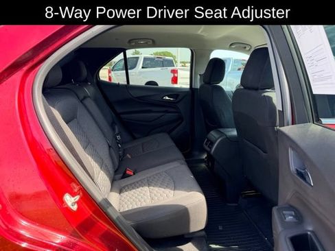 Certified 2018 Chevrolet Equinox LT FWD image 10