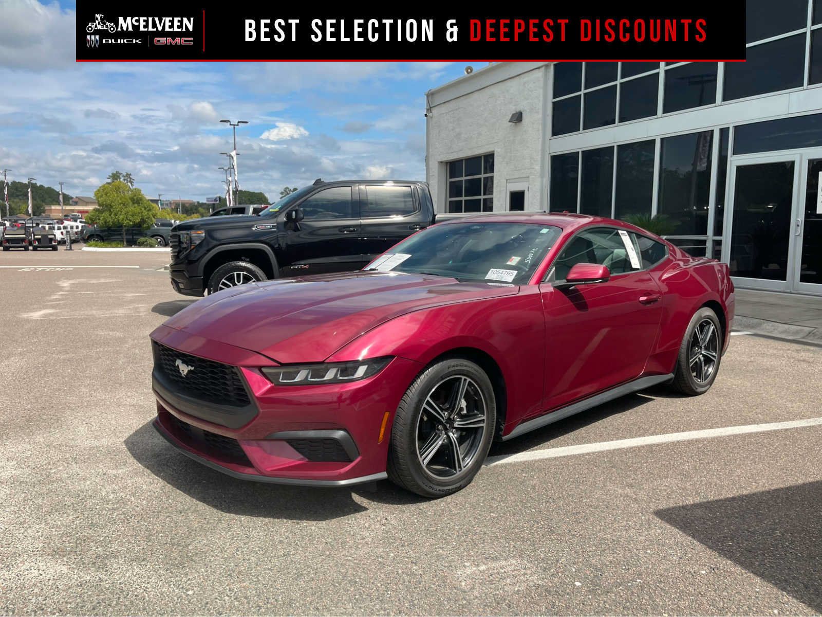 Used 2025 Ford Mustang Premium RWD image 1