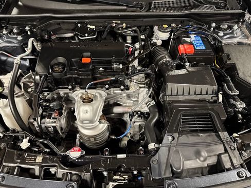 Used 2023 Honda Civic Sport image 27