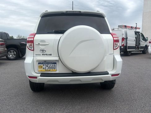 Used 2009 Toyota RAV4 Limited AWD/4WD image 9