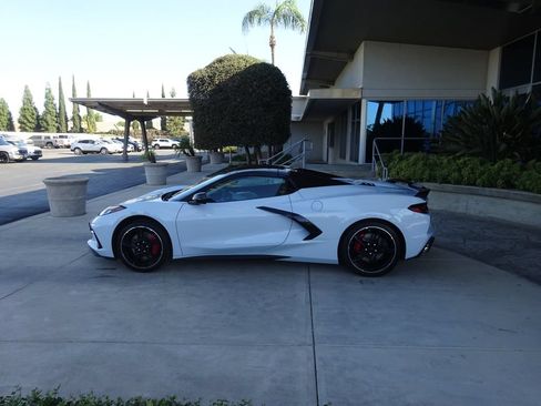 Certified 2023 Chevrolet Corvette Stingray Premium Conv w/ Z51 Performance Package RWD image 5