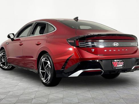 Certified 2026 Hyundai Sonata SEL FWD image 4