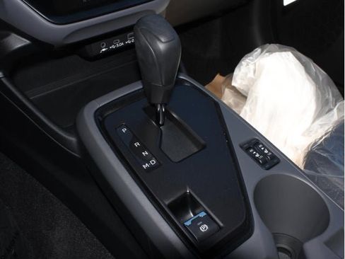 New 2026 Subaru Crosstrek 2.5i Premium AWD/4WD image 32