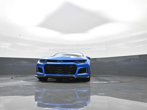 Used 2024 Chevrolet Camaro ZL1 image 27