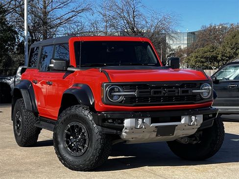 Used 2022 Ford Bronco Raptor image 2