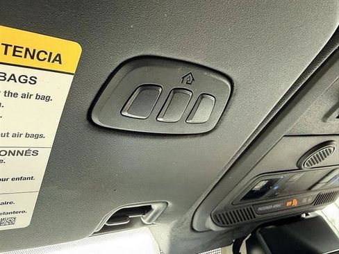 Used 2023 Ford Bronco Wildtrak AWD/4WD image 40