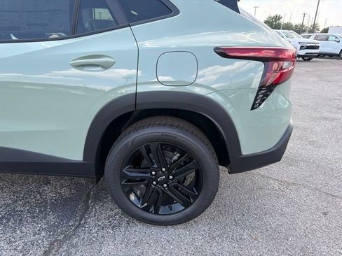 New 2026 Chevrolet Trax ACTIV FWD image 37