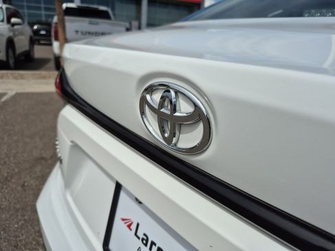 Used 2025 Toyota Corolla LE FWD image 24