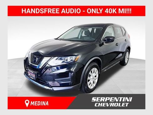 Used 2018 Nissan Rogue S AWD/4WD image 1