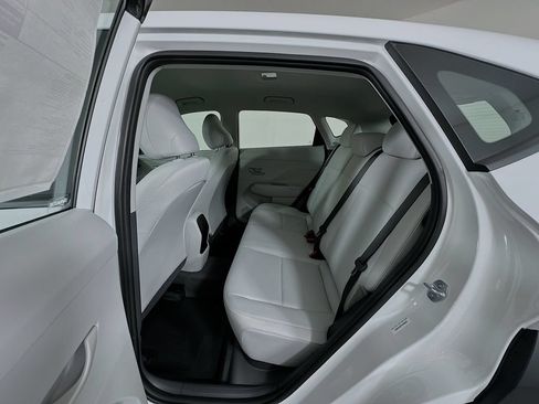 New 2026 Hyundai Kona SE FWD image 16