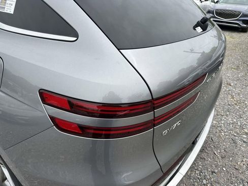 New 2026 Genesis GV70 2.5T Advanced AWD/4WD image 8