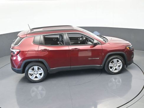 Used 2022 Jeep Compass Latitude image 47