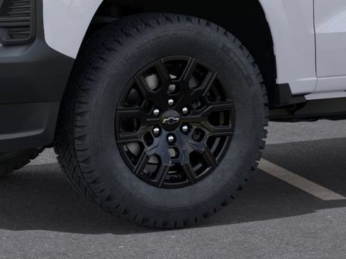 New 2026 Chevrolet Colorado W/T w/ WT Custom Package RWD image 9