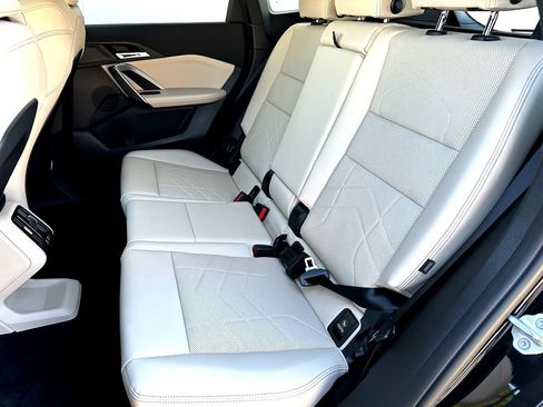 Certified 2025 BMW X1 xDrive28i image 18