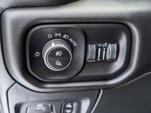 Used 2022 RAM 1500 Laramie w/ Trailer Tow Group image 21