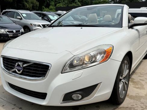Used 2013 Volvo C70 T5 FWD image 10
