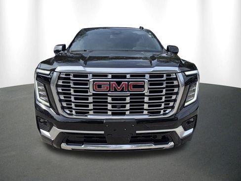Used 2025 GMC Yukon Denali AWD/4WD image 15