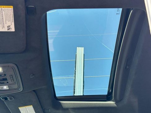 Used 2024 GMC Sierra 1500 Denali Ultimate image 29